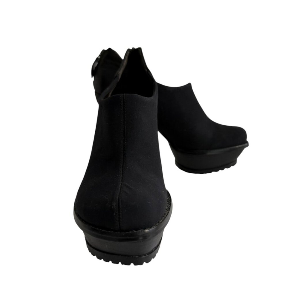 Lisa for Donald J Pliner Black Fabric Platform High Heels Platform – Size 6